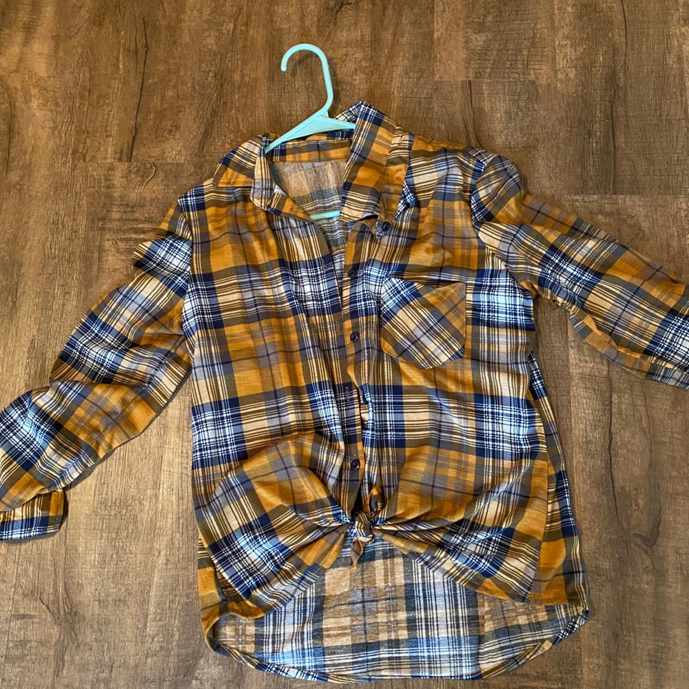 Rue 21 button up flannel.